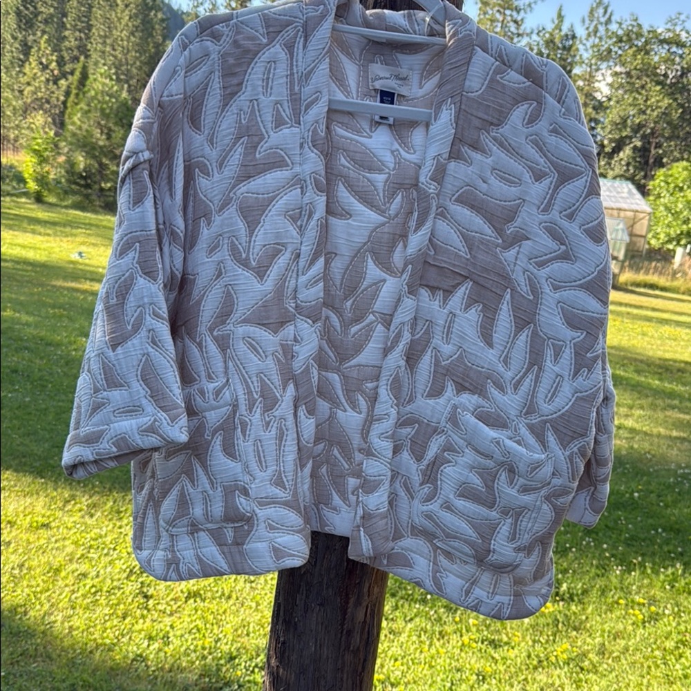 Universal Thread Beige Patterned Cardigan